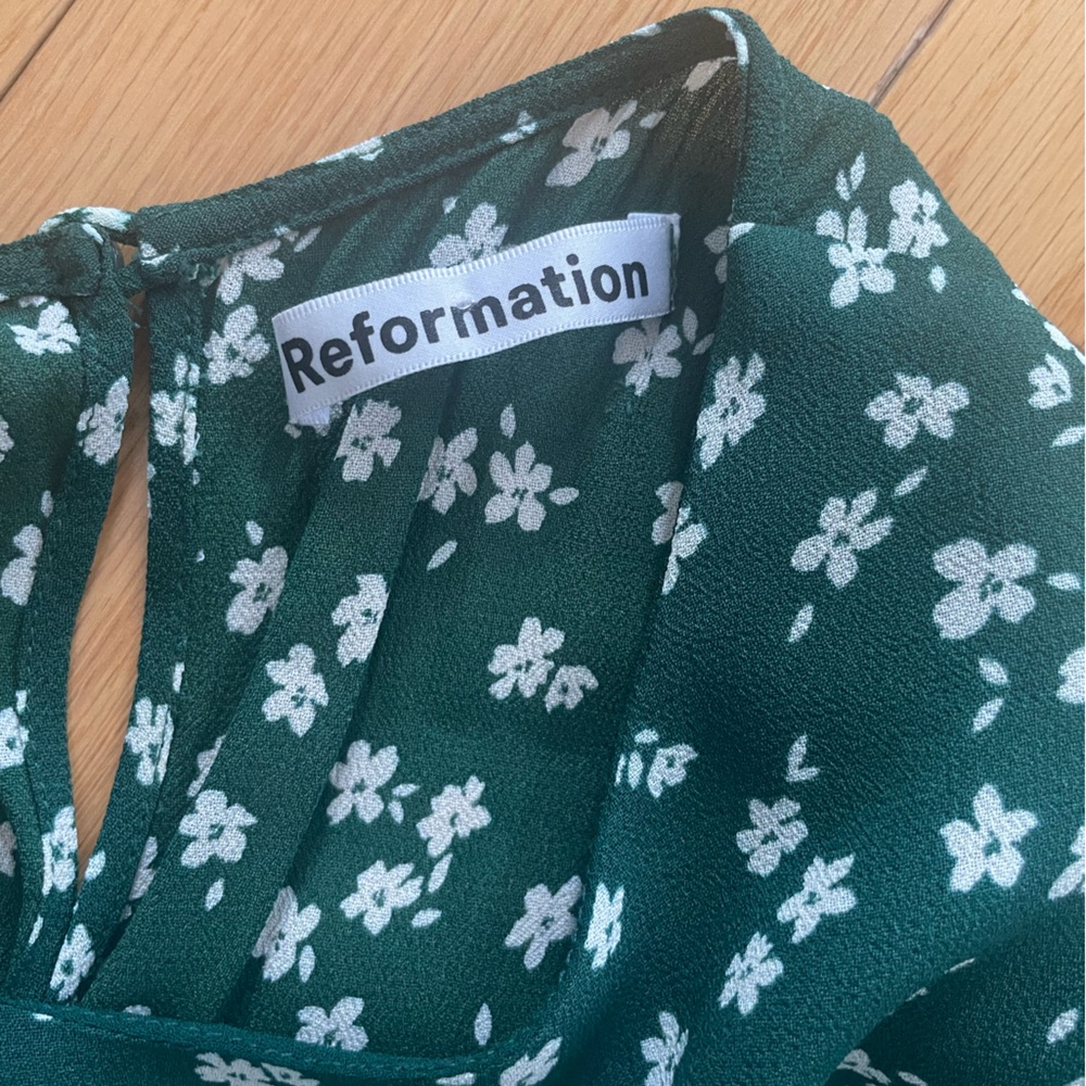 Reformation dress. Size 2. - Picture 8 of 9